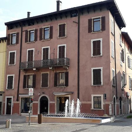 Casa Regina Lejlighed Salò Eksteriør billede